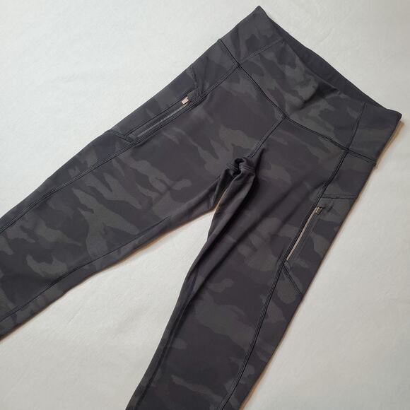 Athleta Pants - Athleta Women's Size XS Rainer Reflective Tight High Waist Gray Camo 985307
